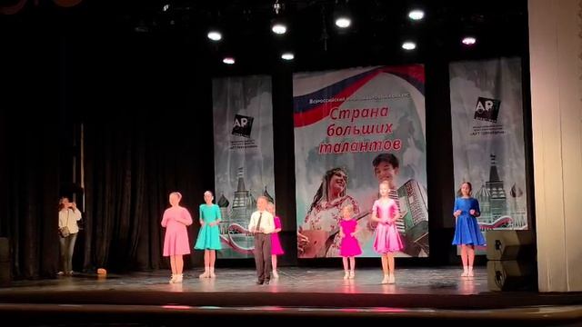 Танцующие цветы (cam2-all)