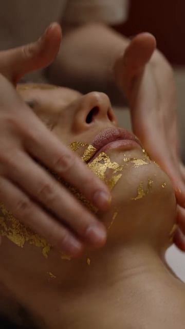 Профессиональный уход для лица от Sofia Bertrand