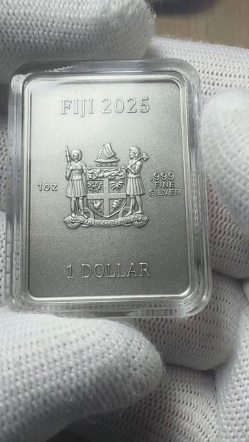 Змея 🐍Фиджи 🇫🇯 1 доллар 2025  монета-слиток