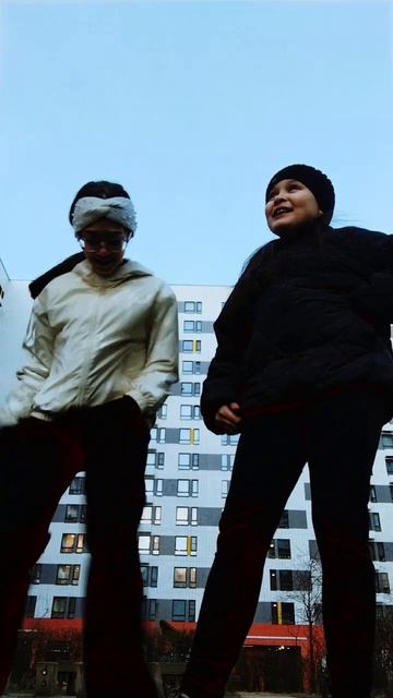 Белки в штанах. Звук: Финес и ферб