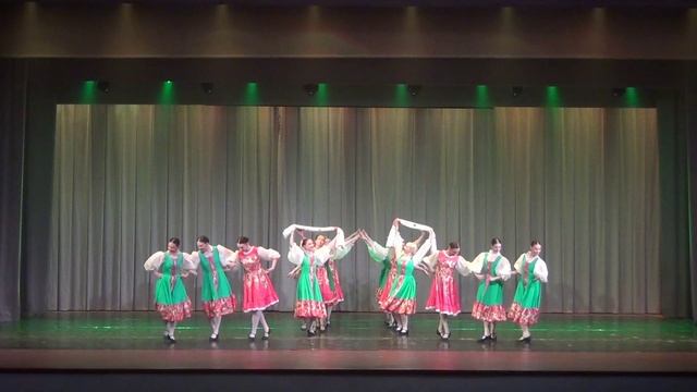 Русский хороводный танец «Воротца»