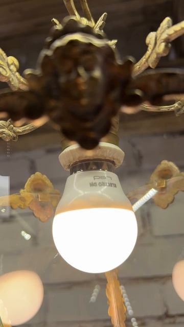 Люстра-фонарь с барельефом маскарона 20704