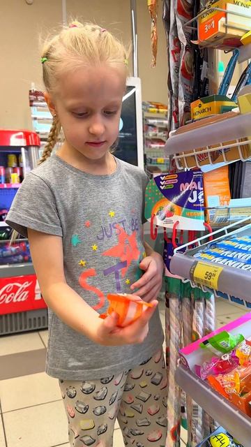 Мама разрешила ещё одну вкусняшку 👏