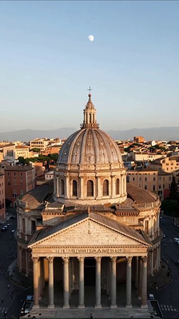 Величие римской архитектуры на закате #Рим #архитектура #достопримечательности