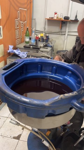 Приехал на замену масла, а уехал на летней резине! Как так вышло?