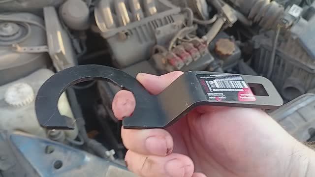 Как и чем натянуть ремень ГРМ на Гранде Калине