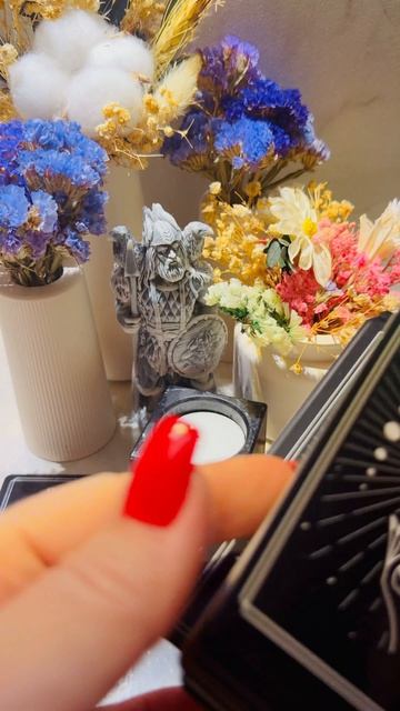 Экспресс расклад: «Есть ли у тебя привычка,  мешающая твоему успеху» 🔎