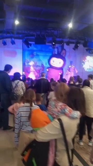 Начало каникул с Лабубой