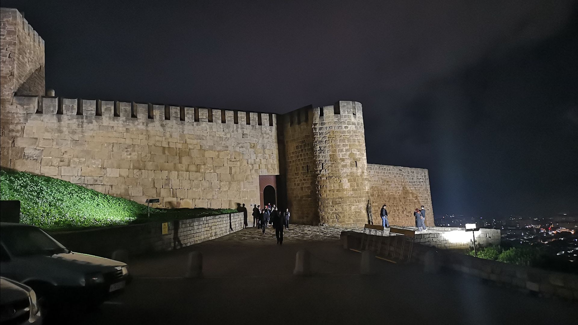 Дагестан за 4 дня. День 1. Крепость Нарын-кала, отель Alleya Resort 4*, обзор номера, советы