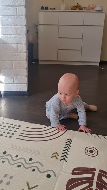 Когда умеешь сам себя веселить