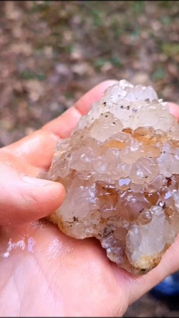 Горный хрусталь из Одинцовского парка.mp4