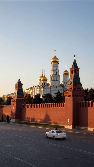 Красота Кремля на закате #Москва #Кремль #архитектура