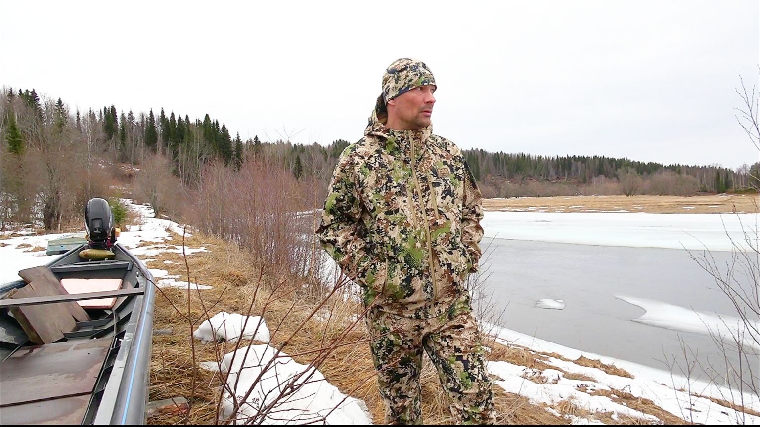 Так не должно быть. Снега как небывало. Несколько слов о лодке УРАЛОЧКЕ.