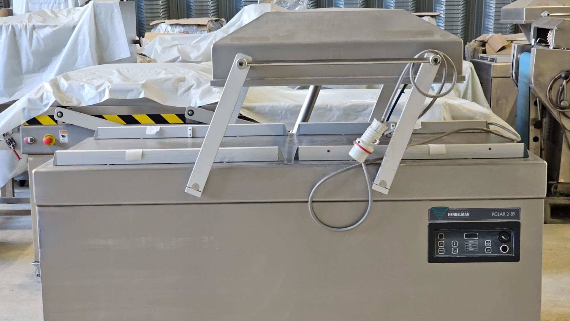 Вакуумный упаковщик бу  Henkelman Polar 2 -85