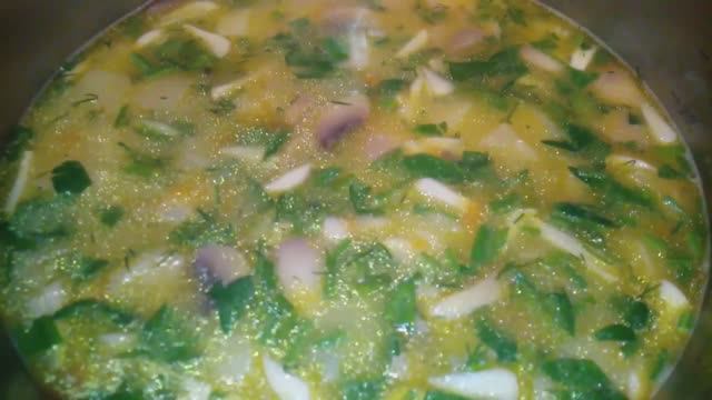 ЧТО ПРИГОТОВИТЬ! БЫСТРО И ВКУСНО! СУП С ГРИБАМИ