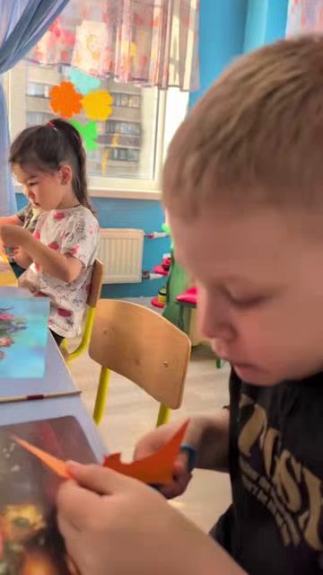 Cosmo Сад в д.Андреевка. Поделка- Праздник скворцов, вестников весны. Группа 2/4.