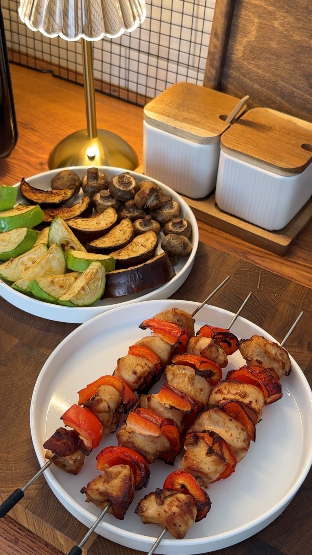 50E54DDD-8F3D-4ECC-9BBC-E7ABB0182380