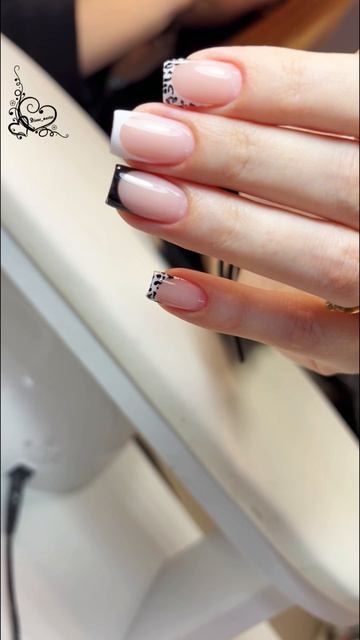 Маникюр Омск