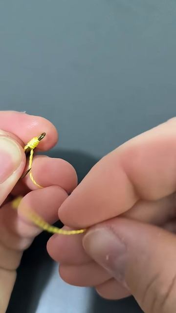 Как связать тройной рыболовный крючок