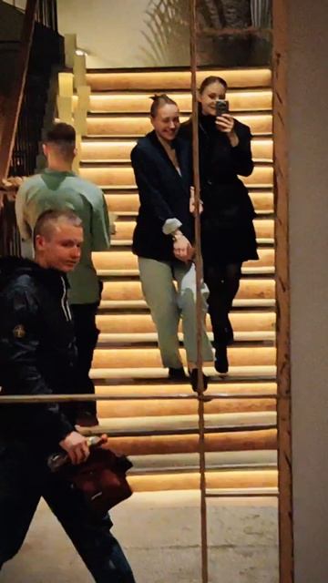 Всем привет 👋
#настябашманова #сестрыбашмановы #счастье #яппи