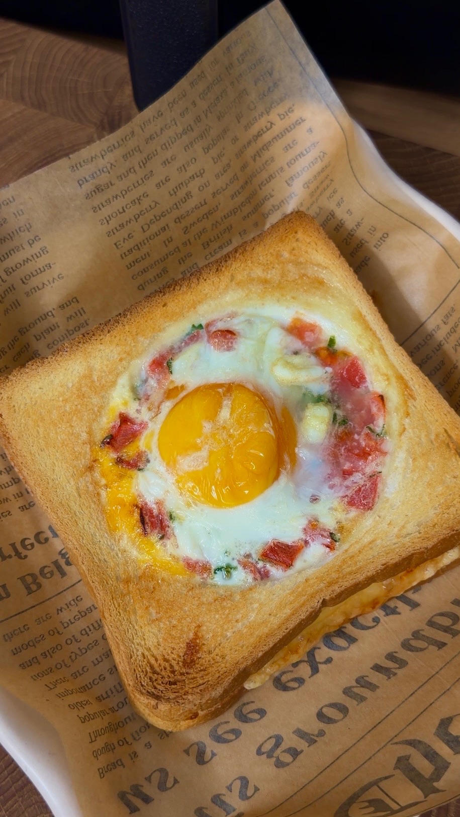 Горячий бутерброд с яйцом🥪