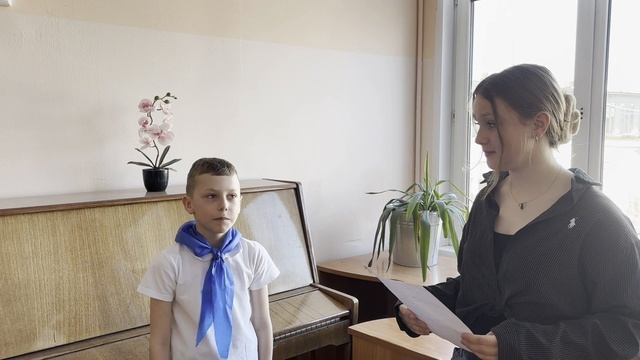 День театра