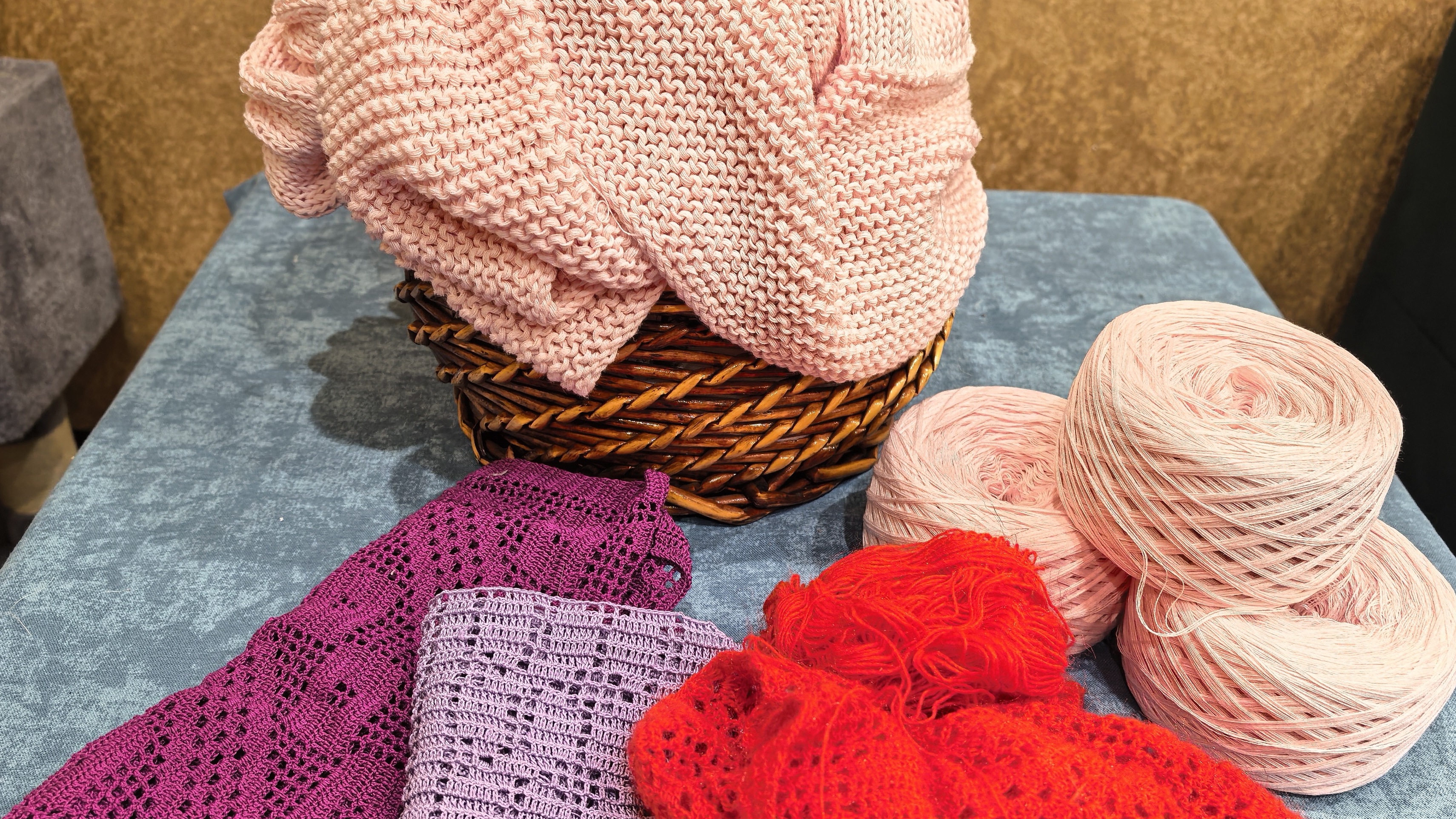 Итоги первой недели апреля. Достала свой недовязанный плед🫠