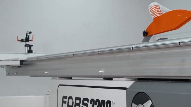 Форматно-раскроечный станок FORS 3200 Plus.