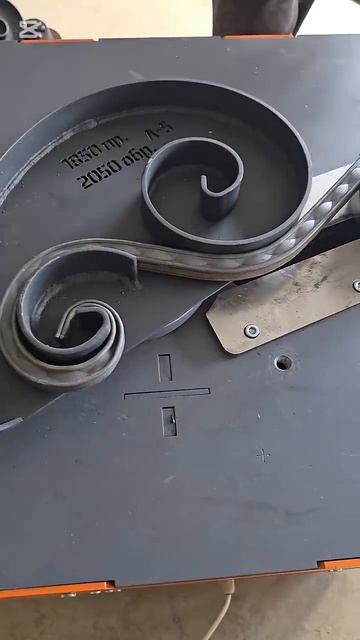 ОБРАТНЫЙ ЗАВИТОК. ХОЛОДНАЯ КОВКА.