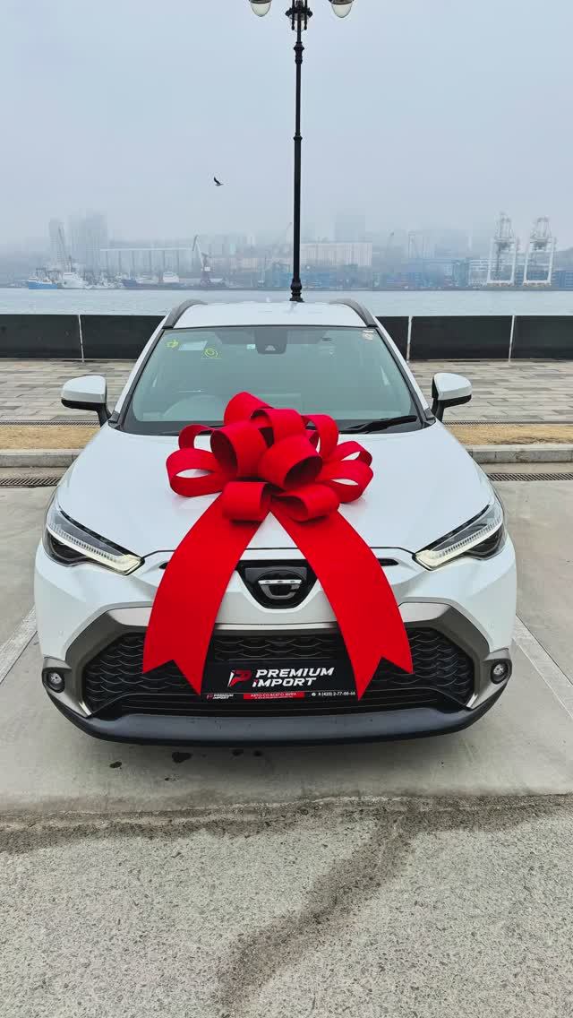 TOYOTA COROLLA CROSS 2023. Оценка 4.5 / А. Пробег 5800 км. Максималка Z. Камеры 360°. 2 298 000₽ ✔️