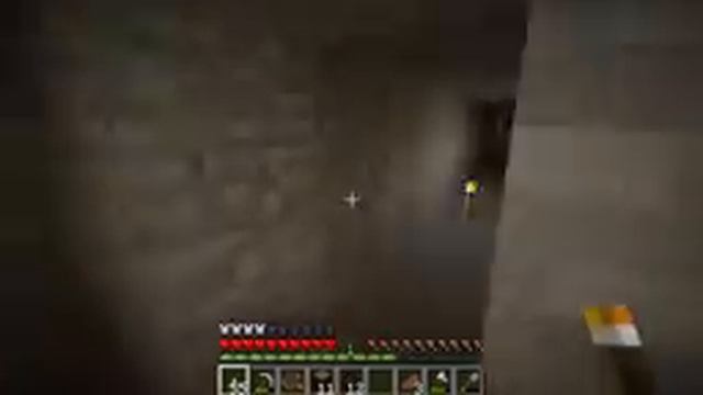 He Found A 13 Year Old World On An Abandoned Hard Drive! (STAY AWAY) - Minecraft Creepypasta перезал