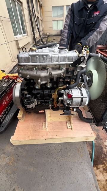 Дизельный двигатель 4JB1