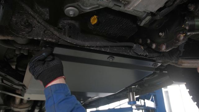 Установка защиты картера двигателя и КПП BMS для Ford Ranger Raptor 2022-2026