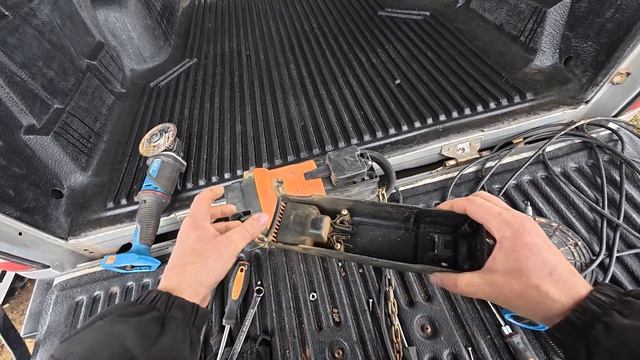 ОТКАЧКА ВОДЫ СОРВАЛАСЬ — НАСОС ЗАКЛИНИЛО, РАЗБОРКА И РЕМОНТ