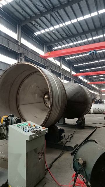 Шлифование и полирование внутренних поверхностей габаритных изделий