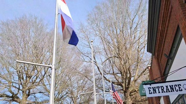 Нидерланды к югу от Канады