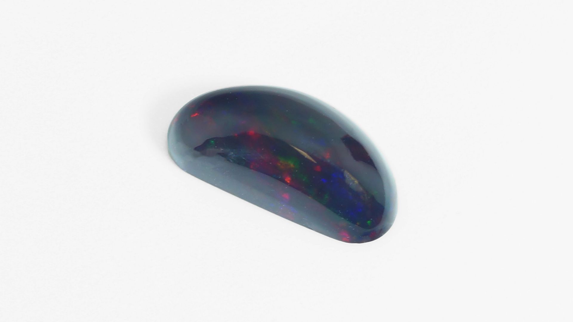 Чёрный Эфиопский WELO Опал 0.91 карат