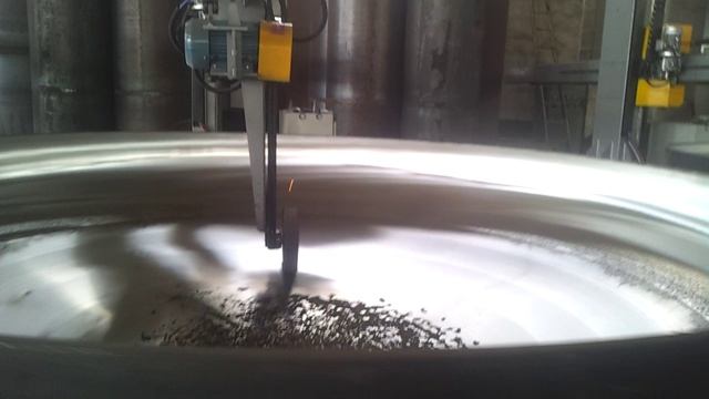 Станки для внутренней  шлифовки и полировки днищ емкостей, резервуаров и полусфер