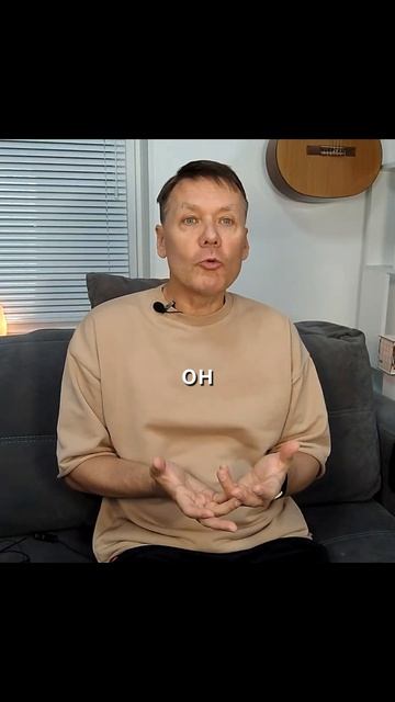 ПОЧЕМУ ПАРНИ НЕ УХАЖИВАЮТ
Психолог Кузнецов Антон