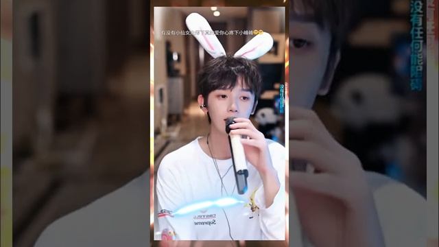 峰峰疯了 펑펑은 미쳤어 फेंगफेंग पागल है  Fengfeng ဟာရူးနေတာပါ။ Fengfeng Gila ฮวงเฟิงเป็นบ้า Fengfengは狂っています