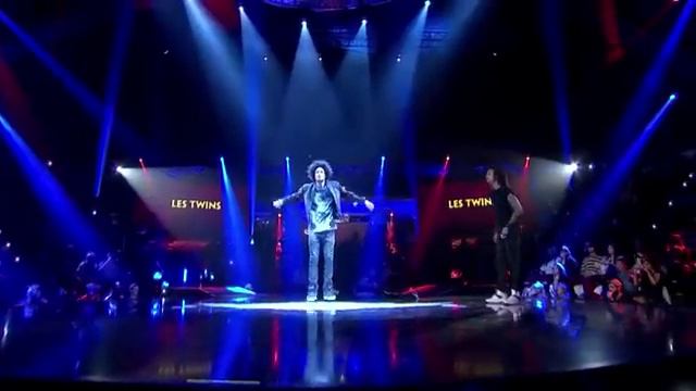 Выступление хип-хоп танцоров мирового уровня LES TWINS ОШЕЛОМИЛО ПУБЛИКУ на Red Bull BC One World Fi