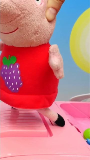 Свинка Пеппа помогает Папе Свину! Что они делают? #игрушки #peppapig #длядетей
