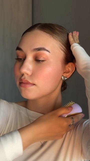 Воск-стик Cosmokey всегда под рукой ✨Артикул 207108601 #укладкаволос #воскстик #hairwax #hairstyling