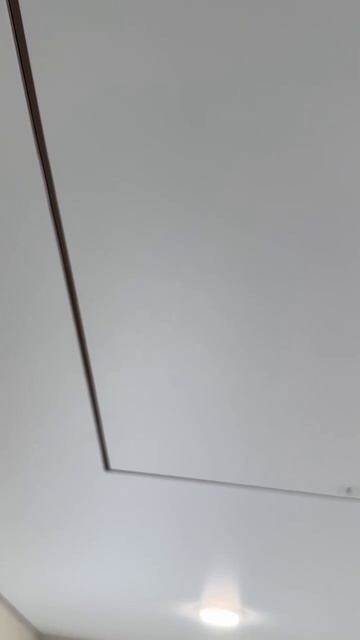 Теневой профиль+ теневая шторка буквой Г, а так же обтяжка люка полотном 