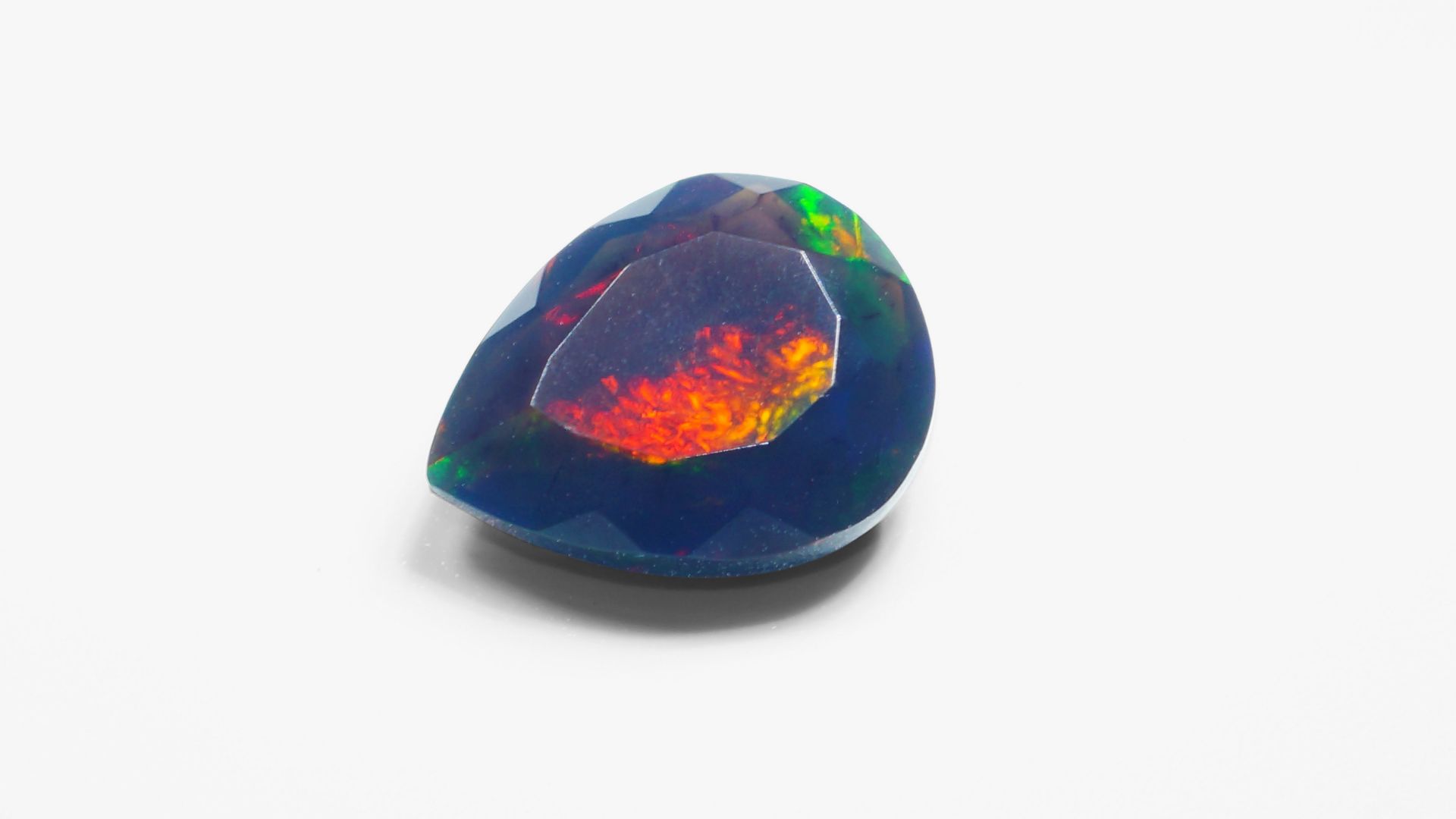 Эфиопский Чёрный WELO Опал 3.29 карат