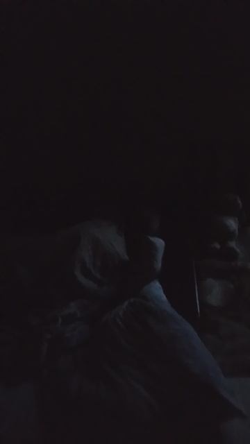 моя девушка спит