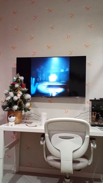 Песня про ярнаби, Я просто хотела её снять а они сделать на неё реакцию: зайди в описание