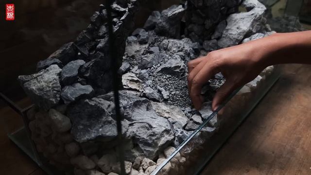 установка аквариума для рыбок добавить