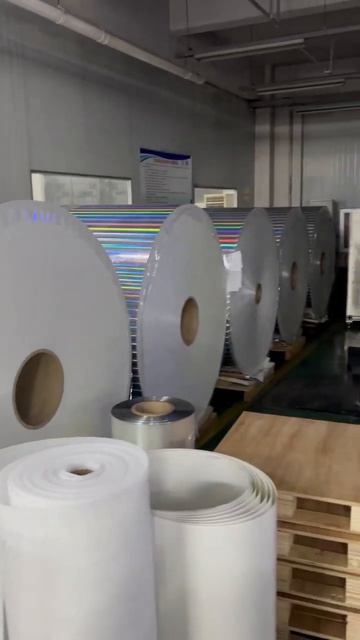 0407metal Paper Box Holographic Paper Metalic Metallized Package Box Paper 51672