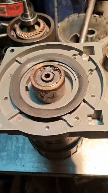 Лебёдка ElectricWinch 24V отказала? Диагностика показала: заклинил тормоз и запах палёного мотора!